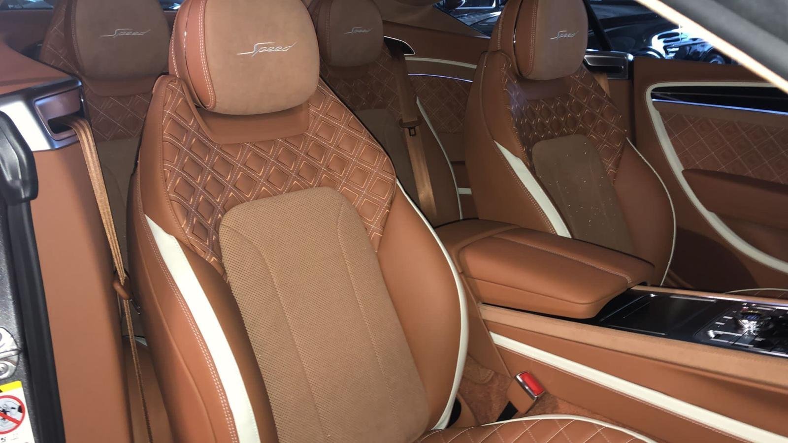 Bentley Continental GT — photo 8